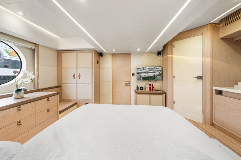 Slide: The Image of Monte Carlo 6 2019 - 60