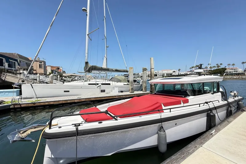Slide: The Image of Axopar 37 XC Cross Cabin 2022 - 4