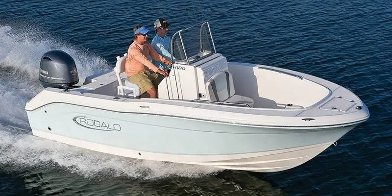 The Image of Robalo Center Console R180 2026 - 0