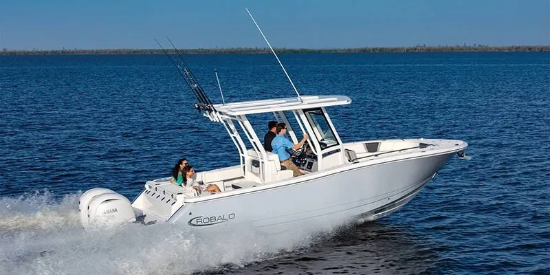 The Image of Robalo Center Console R270 2026 - 0