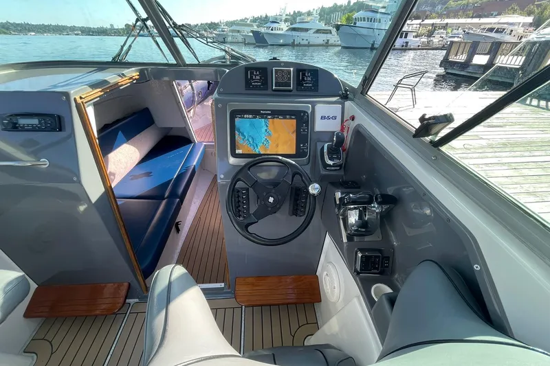 Slide: The Image of Protector Targa 28 2004 - 15