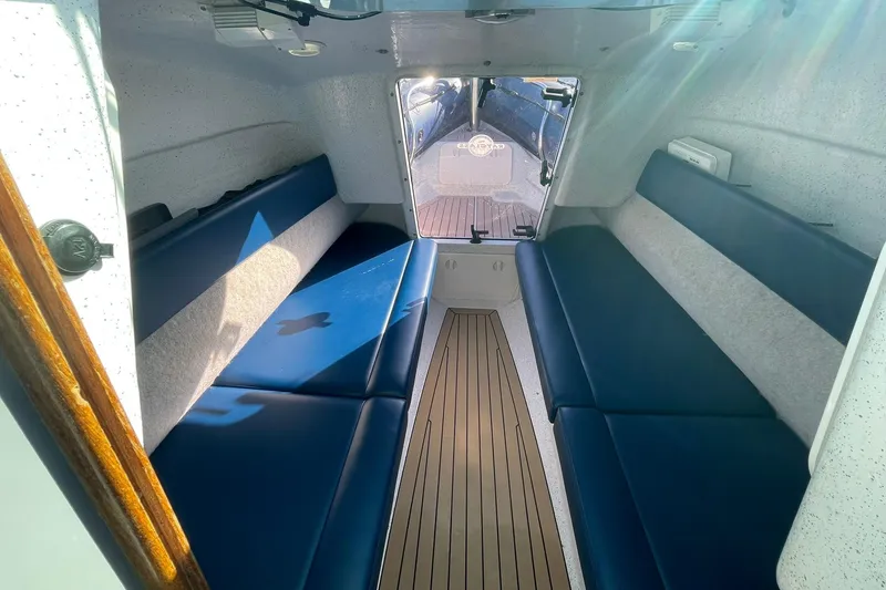 Slide: The Image of Protector Targa 28 2004 - 19