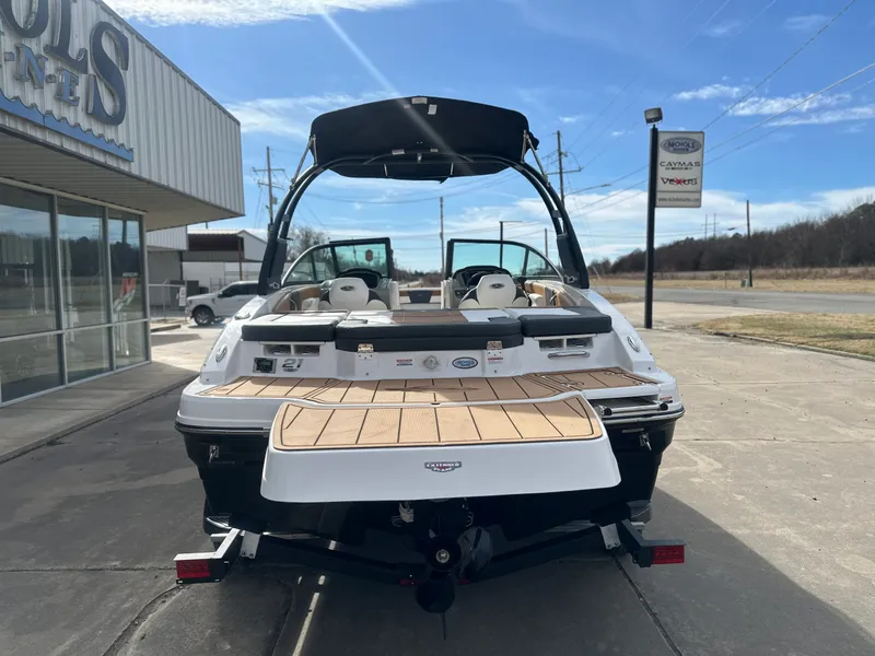 Slide: The Image of Chaparral 21 SSi 2026 - 2