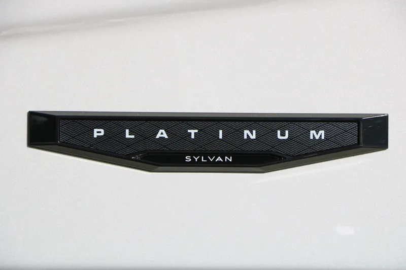 Slide: The Image of Sylvan L3 LZ DH Platinum Edition Tri-Toon 2026 - 16
