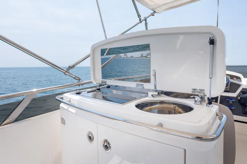 Slide: The Image of Princess 54 Flybridge 2009 - 34