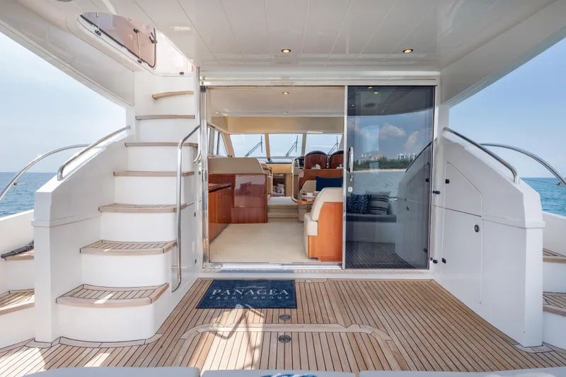 Slide: The Image of Princess 54 Flybridge 2009 - 26