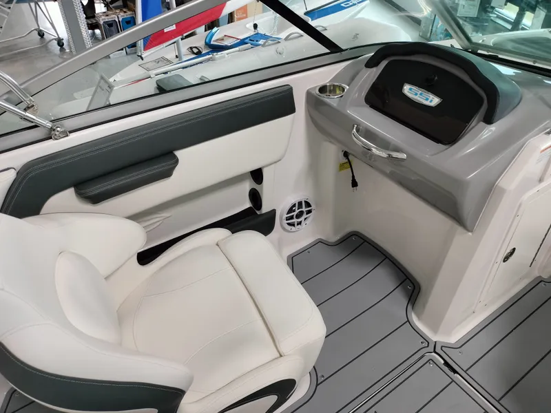 Slide: The Image of Chaparral 21 SSi Sport Fish OB 2024 - 28