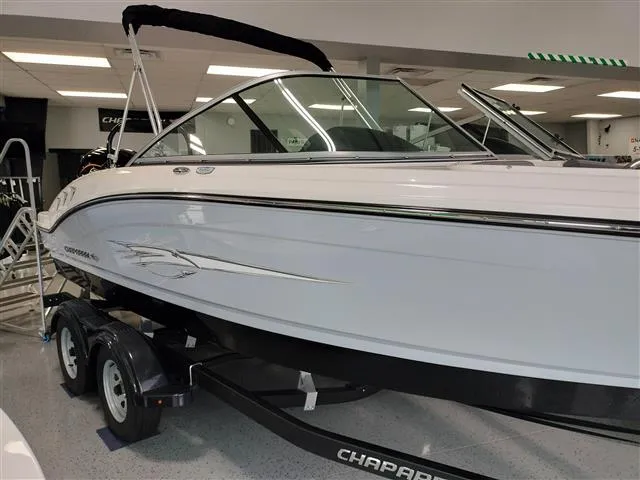 Slide: The Image of Chaparral 21 SSi Sport Fish OB 2024 - 2