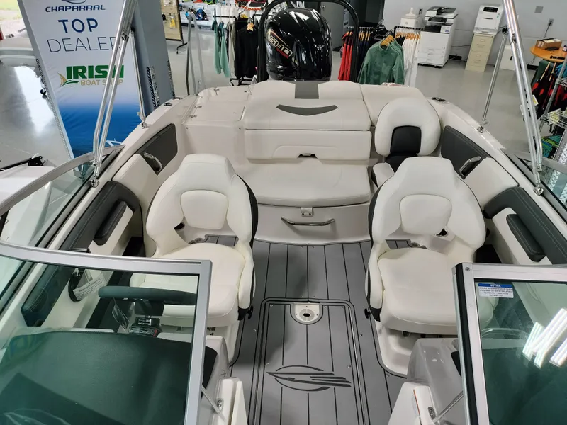 Slide: The Image of Chaparral 21 SSi Sport Fish OB 2024 - 11