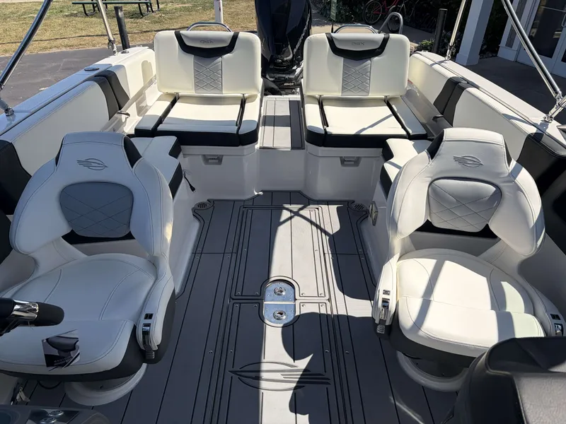 Slide: The Image of Chaparral 250 OSX 2024 - 9