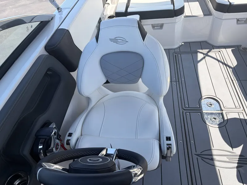 Slide: The Image of Chaparral 250 OSX 2024 - 15