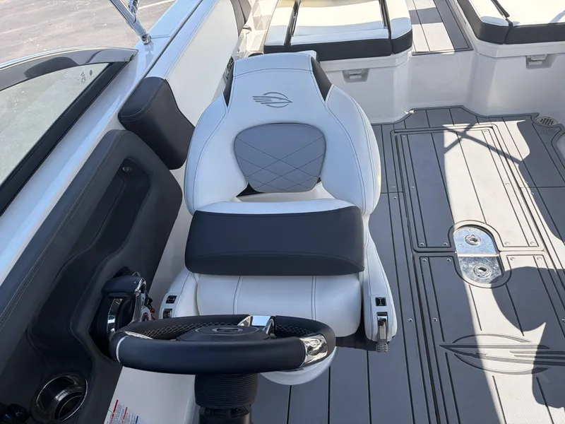 Slide: The Image of Chaparral 250 OSX 2024 - 16