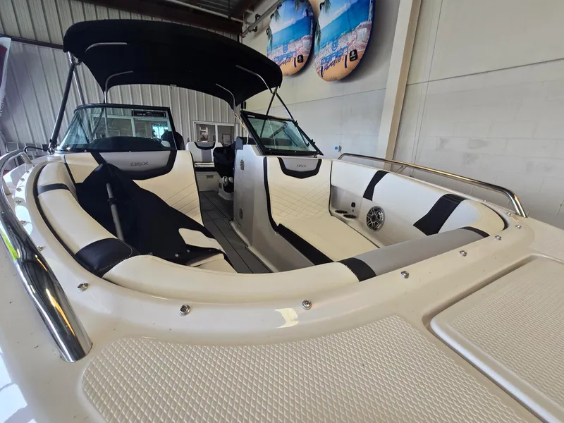 Slide: The Image of Chaparral 250 OSX 2024 - 2