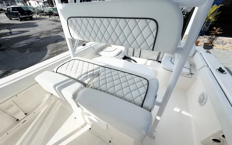 Slide: The Image of Clearwater 2200CC 2024 - 7