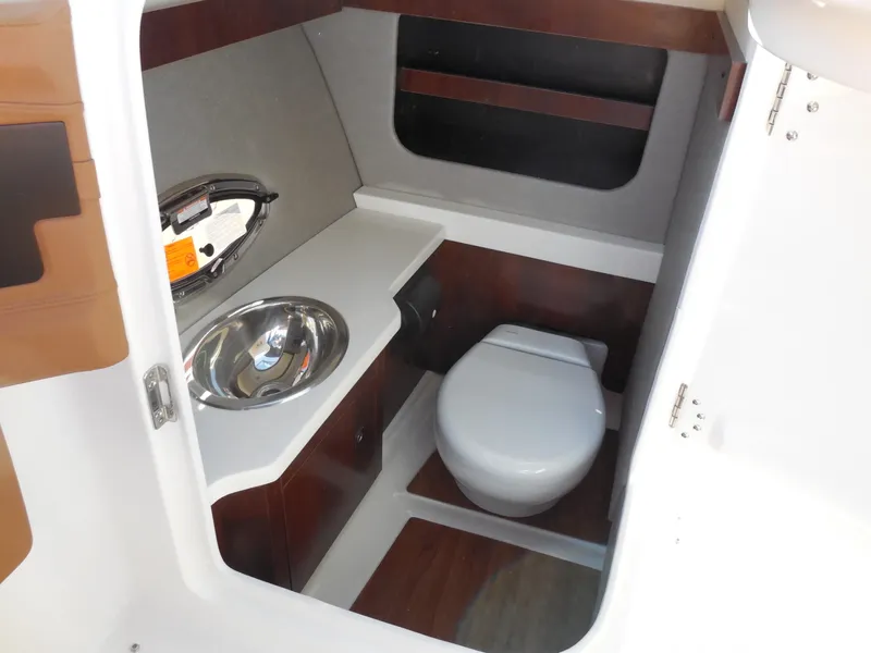 Slide: The Image of Chaparral 30 Surf 2026 - 14