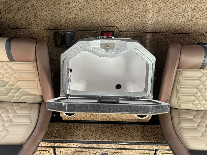 Slide: The Image of Vexus VXS 21 2026 - 14