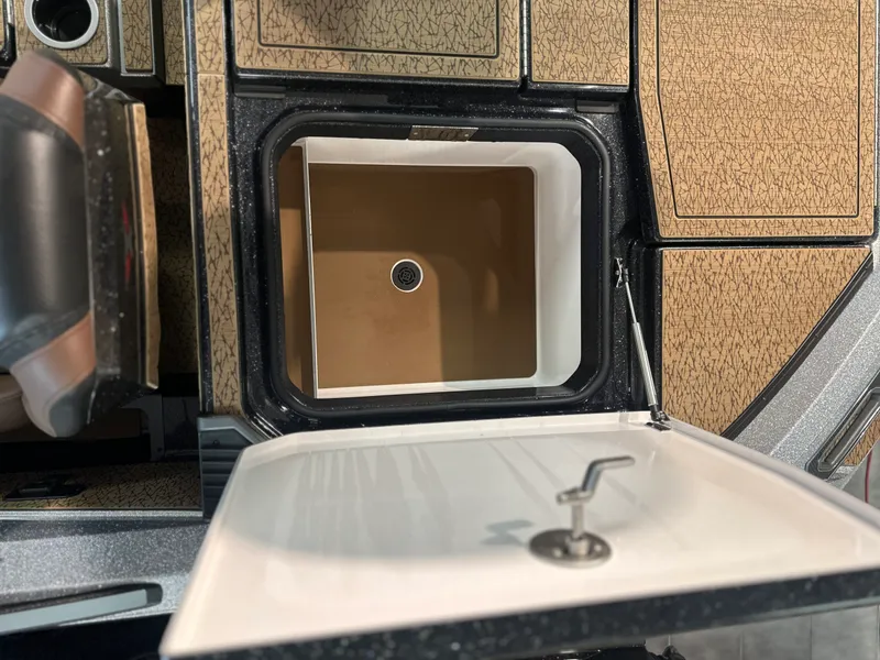 Slide: The Image of Vexus VXS 21 2026 - 23