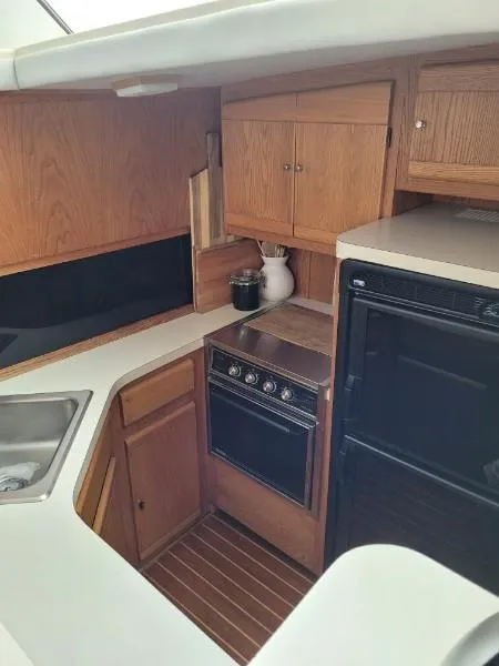 Slide: The Image of Silverton 40 Aft Cabin 1989 - 30