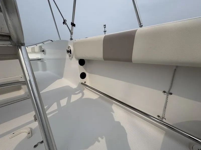 The Image of Yamaha Robalo 2012 - 0