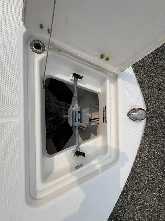 Slide: The Image of Yamaha Robalo 2012 - 13