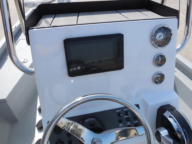 Slide: The Image of Vexus DEFENDER 201 2026 - 8