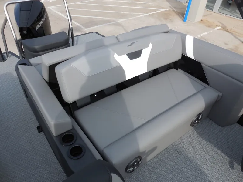 Slide: The Image of EVOTTI 521CS 2026 - 10