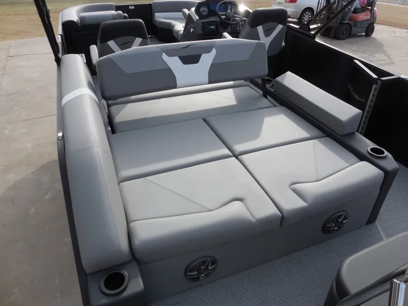 Slide: The Image of EVOTTI 521CS 2026 - 12