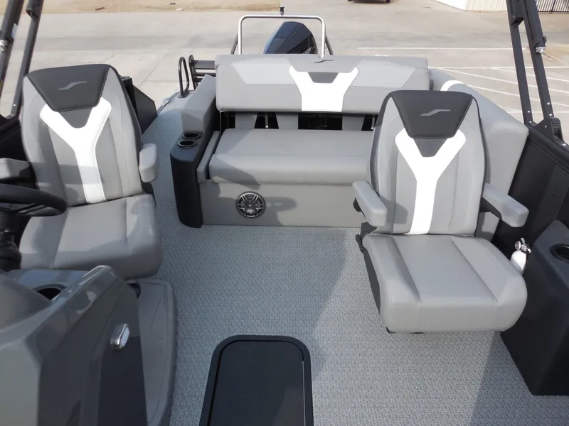 Slide: The Image of EVOTTI 521CS 2026 - 8