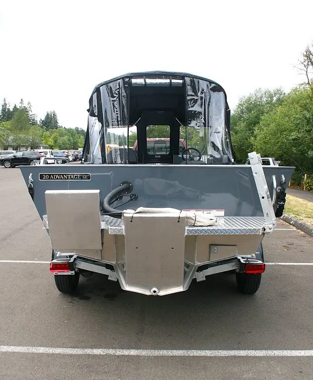Slide: The Image of Duckworth 20 Advantage XT 2024 - 3