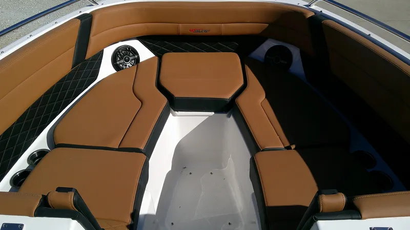 Slide: The Image of Chaparral GTS 6 2026 - 21