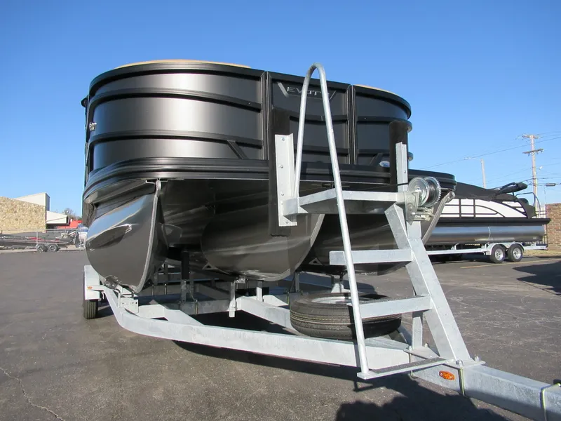 Slide: The Image of EVOTTI 521QL 2026 - 9