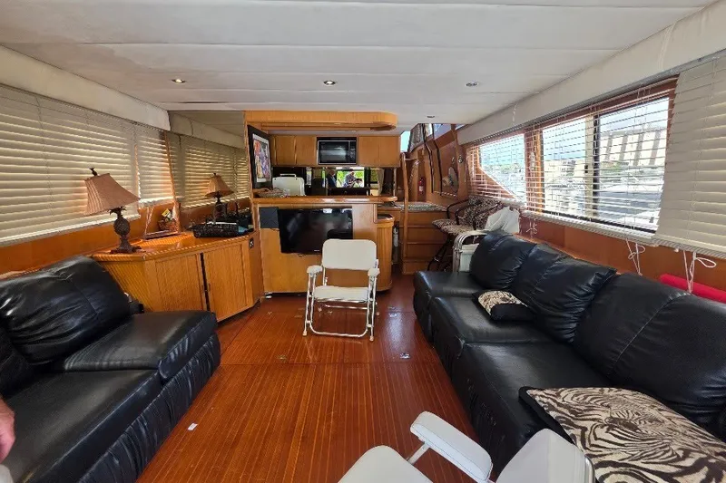 Slide: The Image of McKinna 48 Pilot-House 1993 - 130