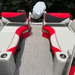 Slide: The Image of Avalon LSZ - 23 FT Quad Lounger Shift "NJ Devil" 2026 - 2