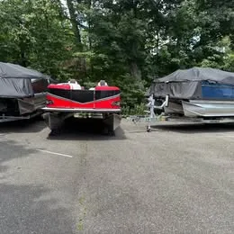 Slide: The Image of Avalon LSZ - 23 FT Quad Lounger Shift "NJ Devil" 2026 - 6