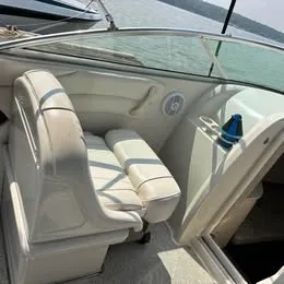Slide: The Image of Sea Ray 225 Weekender® 2003 - 15