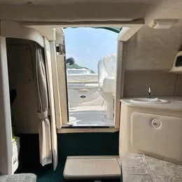 Slide: The Image of Sea Ray 225 Weekender® 2003 - 14