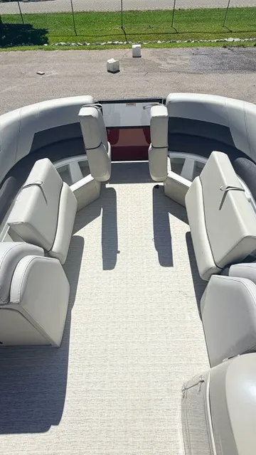 Slide: The Image of Coach Pontoons 243 FLC 2026 - 11