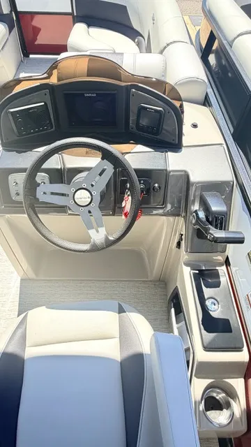 Slide: The Image of Coach Pontoons 243 FLC 2026 - 19