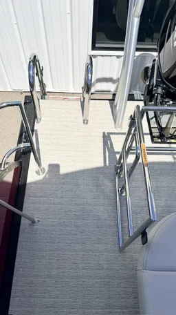 Slide: The Image of Coach Pontoons 243 FLC 2026 - 5
