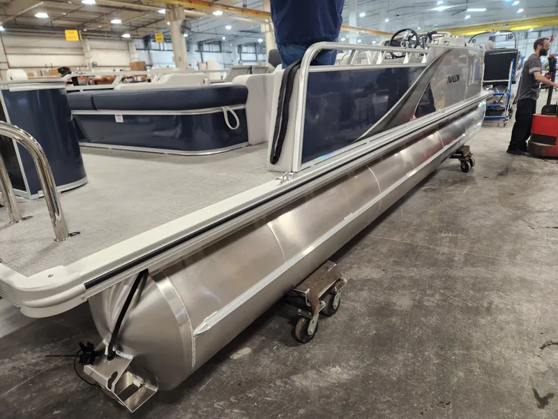 Slide: The Image of Avalon LSZ - 23 FT Entertainer With Patio Pad "Bleu Royale" 2026 - 7