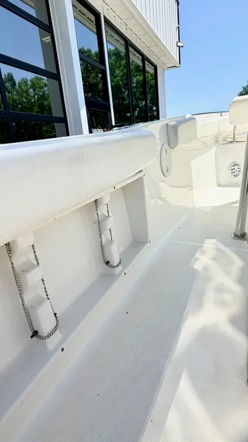 Slide: The Image of Sea Hunt Ultra 211 2014 - 17