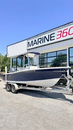 Slide: The Image of Sea Hunt Ultra 211 2014 - 2