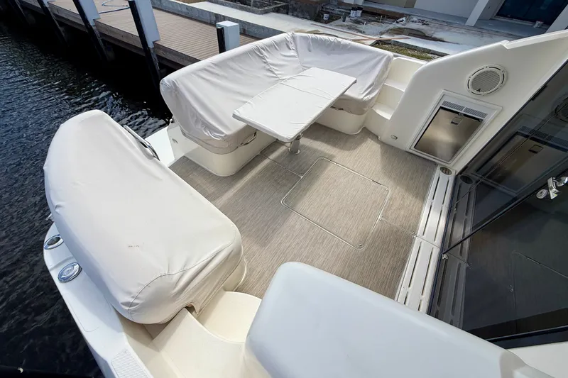 Slide: The Image of Carver Yachts C37 Coupe 2019 - 16