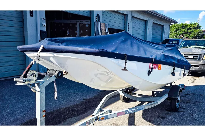 Slide: The Image of Boston Whaler 13 Sport 1973 - 19