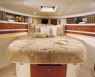 Slide: The Image of Sea Ray 480 Sedan Bridge 2003 - 9