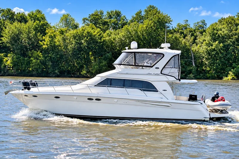 The Image of Sea Ray 480 Sedan Bridge 2003 - 0