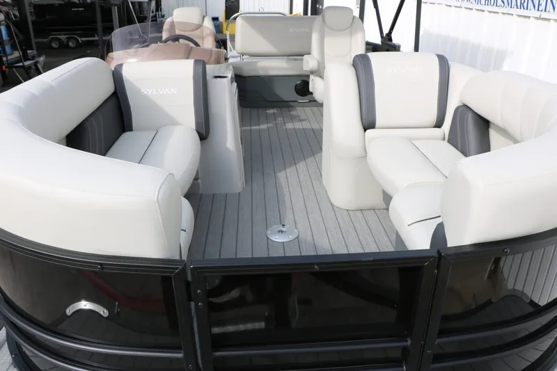 Slide: The Image of Sylvan 822 CLZ DH Tri-Toon 2026 - 8