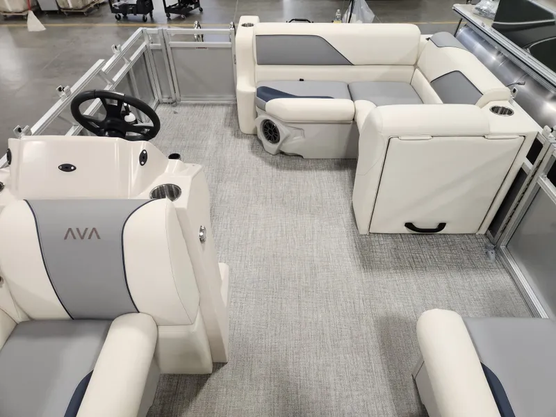 Slide: The Image of Avalon Venture - 17 FT Cruise Rear Bench 2026 - 11