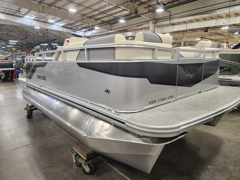 Slide: The Image of Avalon Venture - 17 FT Cruise Rear Bench 2026 - 7