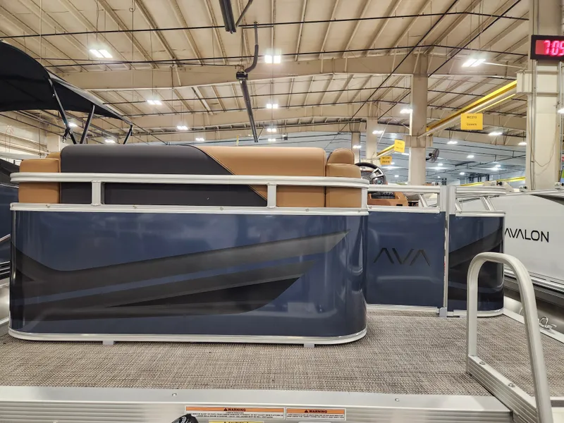 Slide: The Image of Avalon "Duskwater Blue" Venture1775, 16' Deck 2026 - 8